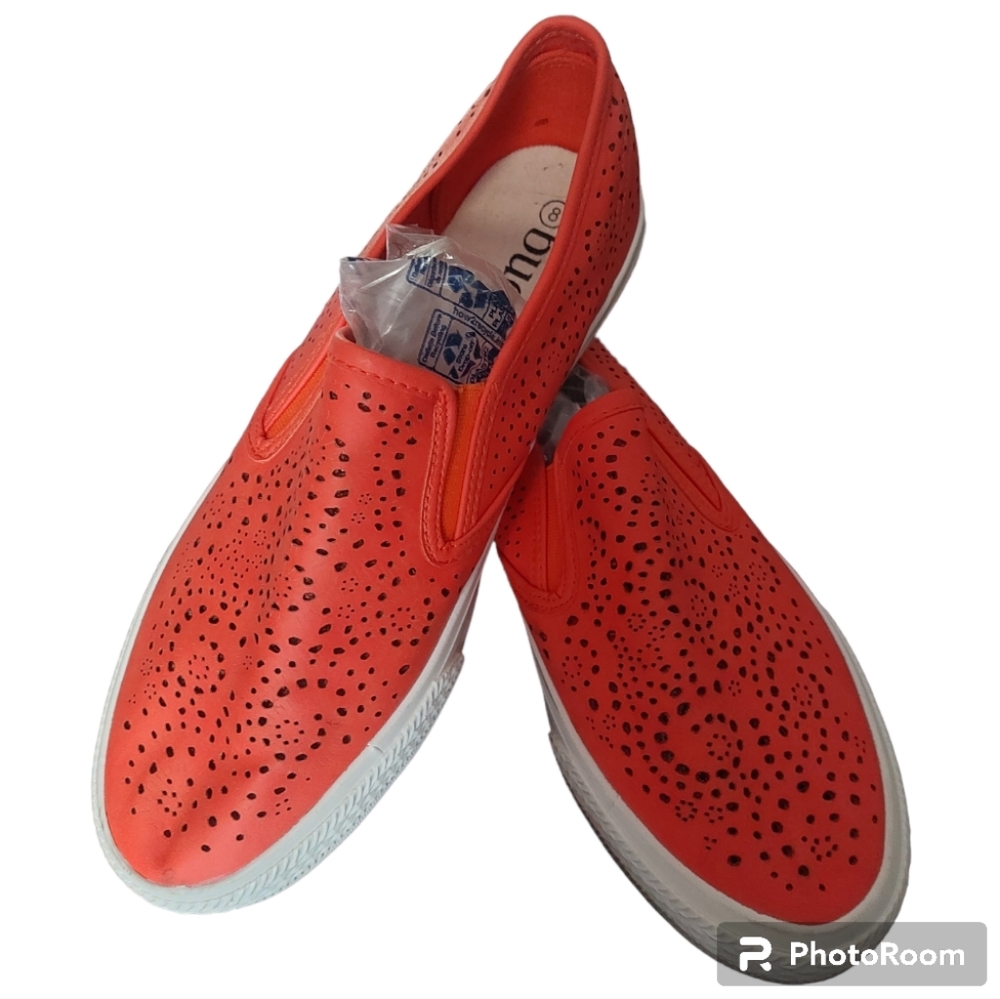 🐞 Bucco Capensis Slip-on Flat Loafers - Size 8